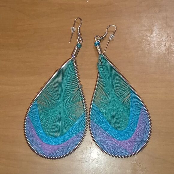 Flawed earrings - Picture 1 of 2